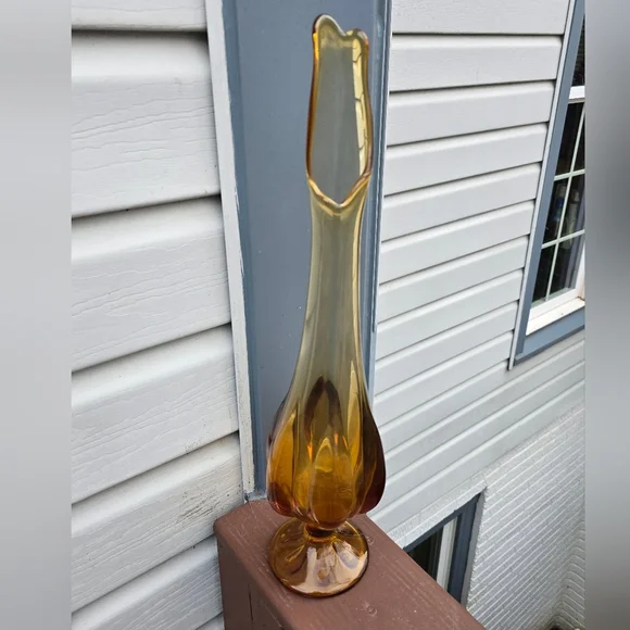 Viking Amberina Swung Vase